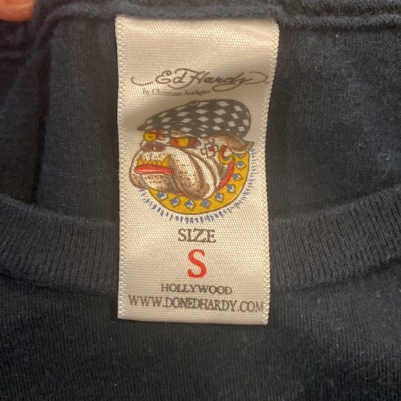 Ed Hardy flowers and skulls tee Y2K vintage Christian Audigier fitted - Picture 6 of 6